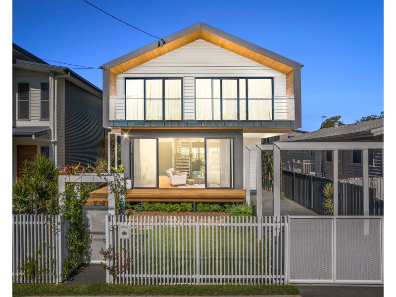 39 Townsend Street, Brighton QLD 4017