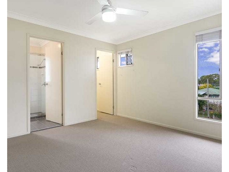 41 Connaught Street, Sandgate QLD 4017