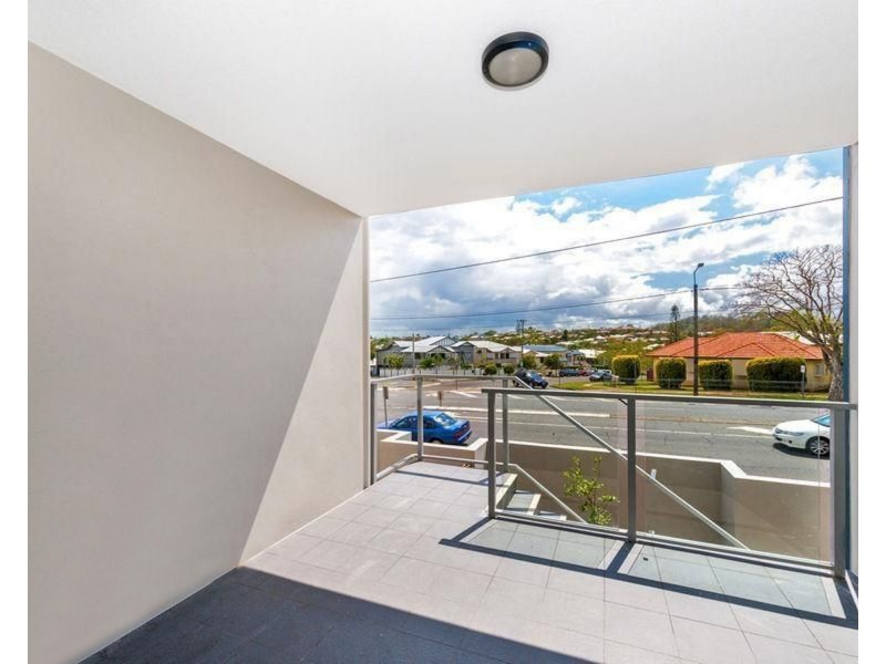 4/79 Beaudesert Road, Moorooka QLD 4105