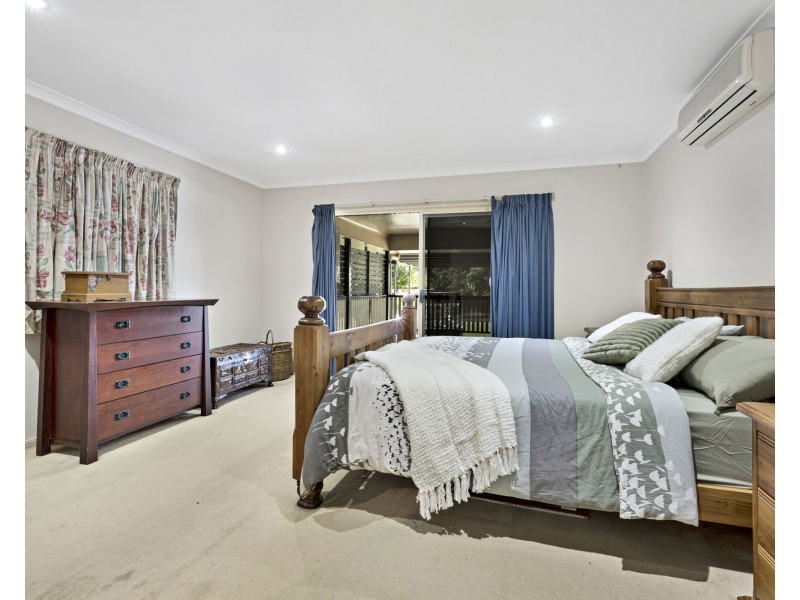 15 Aramis Place, Nudgee QLD 4014