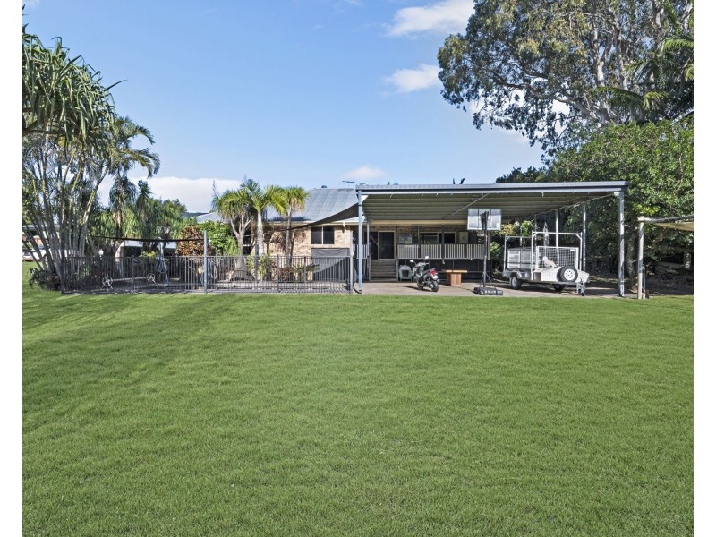 15 Aramis Place, Nudgee QLD 4014