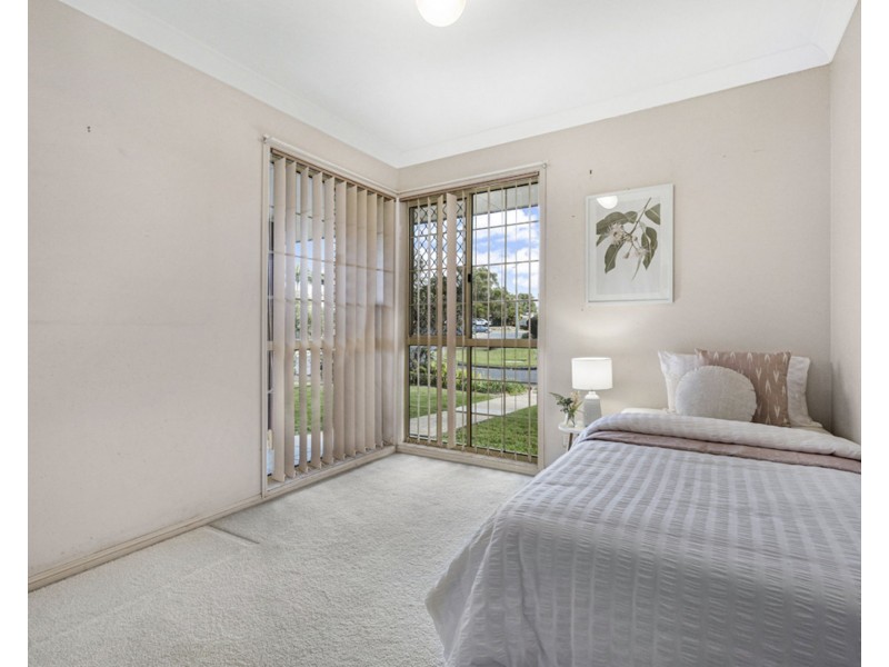 2 Winzear Drive, Kallangur QLD 4503