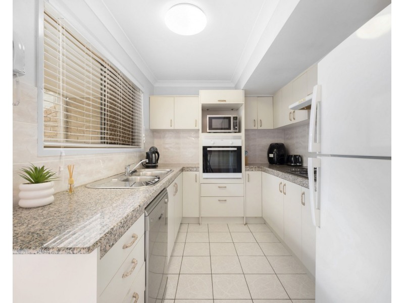 7/25 Holmes Street, Brighton QLD 4017