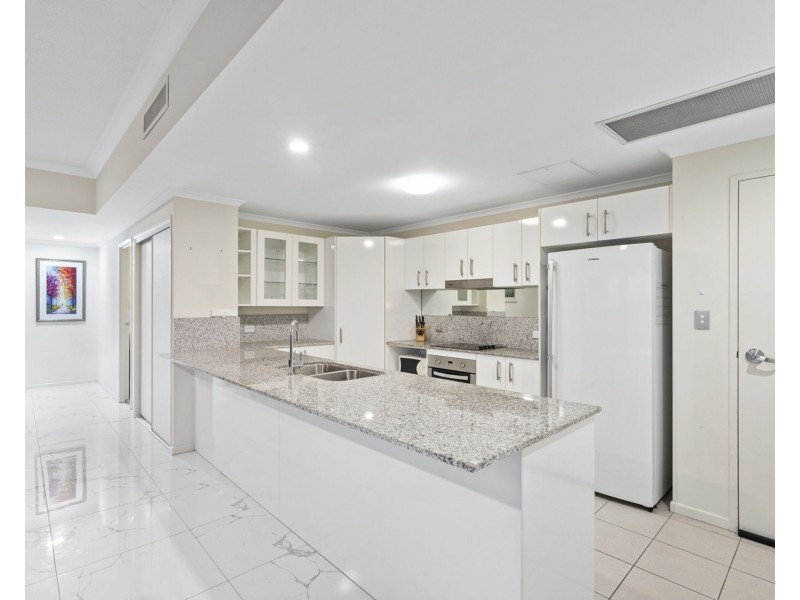 607/1 Kingsmill Street, Chermside QLD 4032