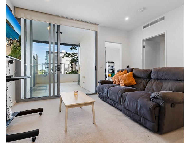 302/16 Aspinall Street, Nundah QLD 4012