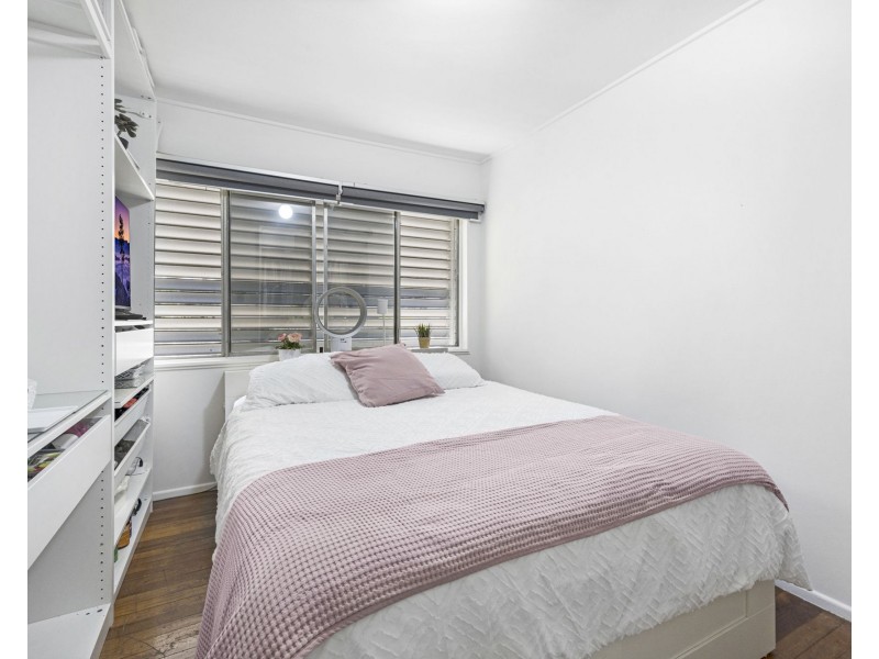 59 Hedge Street, Strathpine QLD 4500