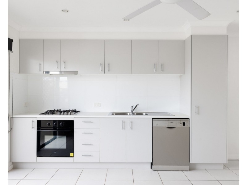 19 Tomaree Lane, Fitzgibbon QLD 4018