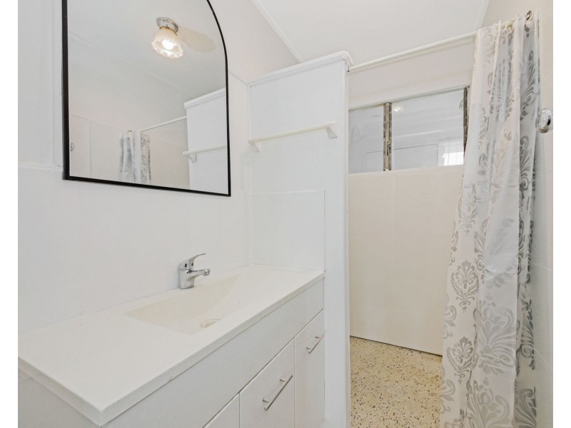 4/42 Thomas Street, Chermside QLD 4032