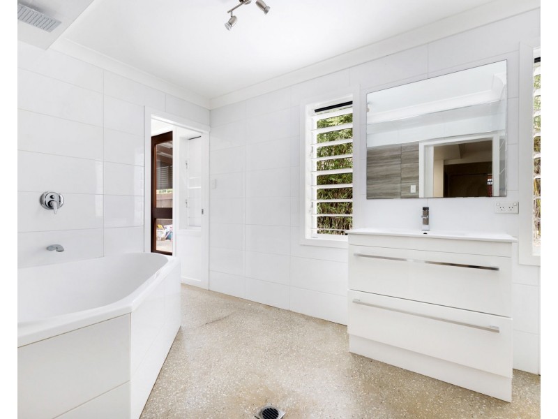 1 Tuarn Street, Bracken Ridge QLD 4017