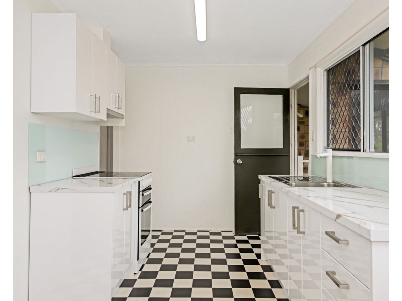 60 Bray Road, Lawnton QLD 4501