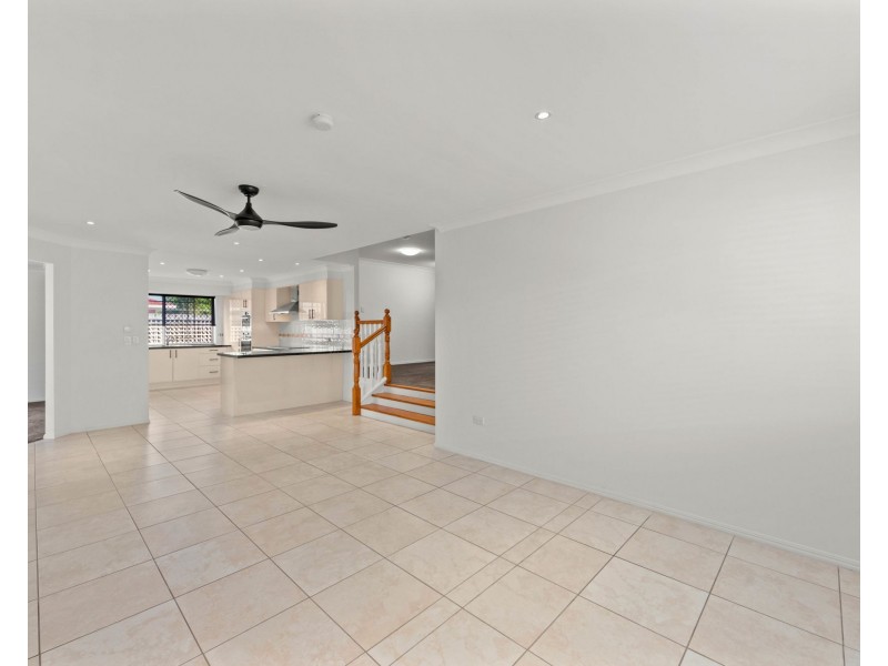 55 Ashley Road, Chermside West QLD 4032