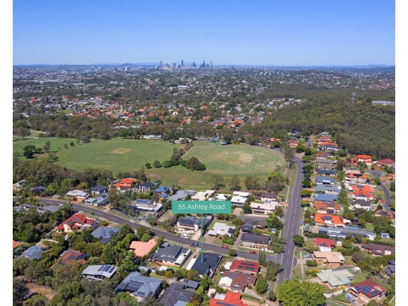 55 Ashley Road, Chermside West QLD 4032