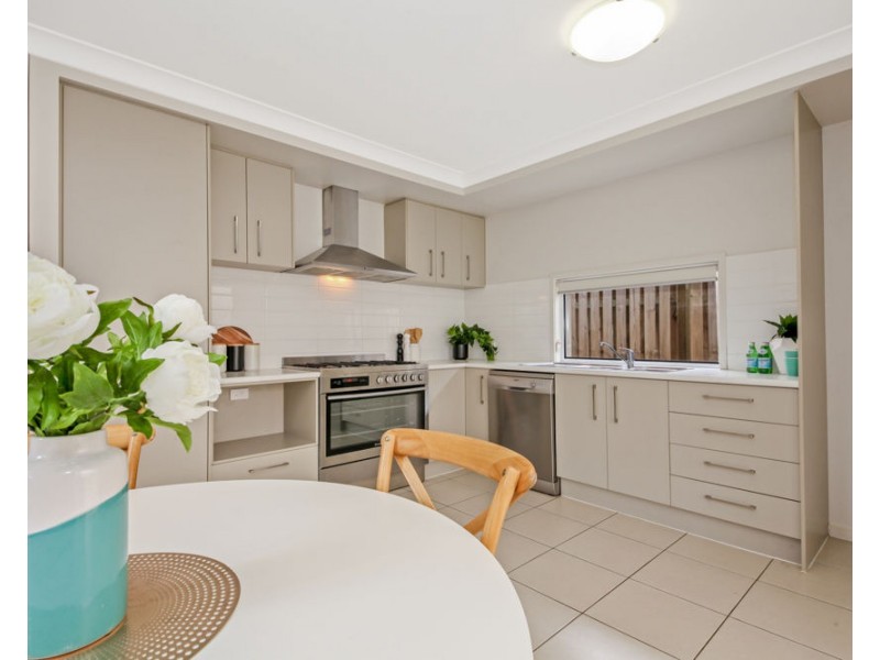 15 Katherine Street, Fitzgibbon QLD 4018