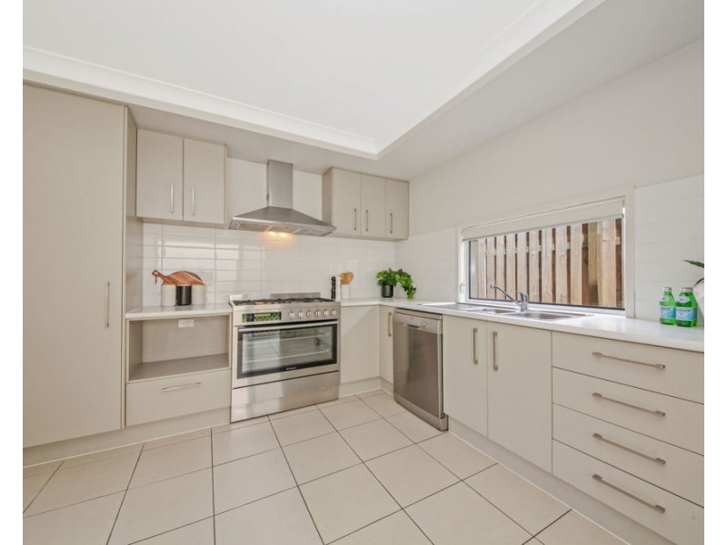 15 Katherine Street, Fitzgibbon QLD 4018