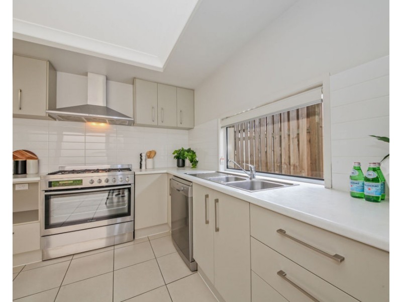 15 Katherine Street, Fitzgibbon QLD 4018