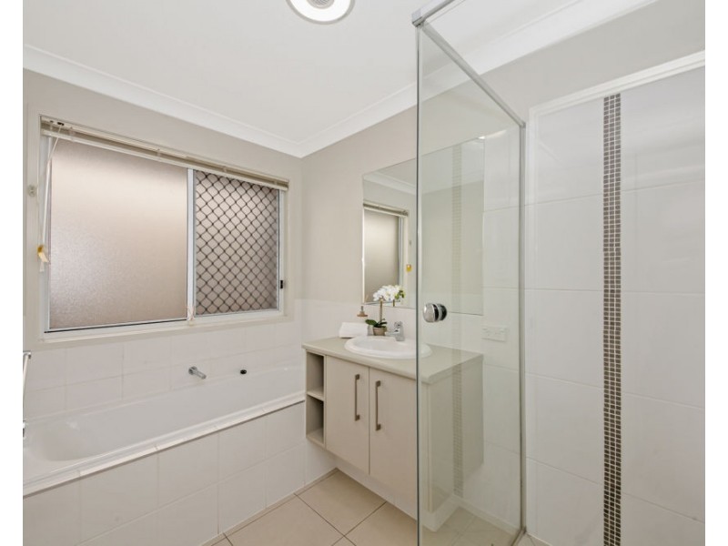 15 Katherine Street, Fitzgibbon QLD 4018