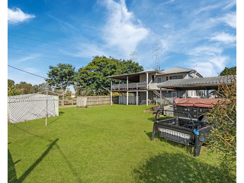27 Palmer Parade, Strathpine QLD 4500