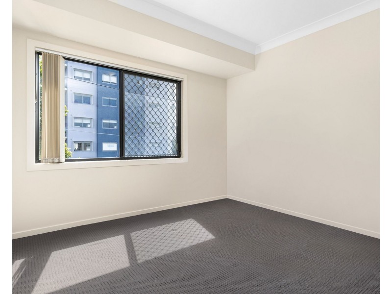 1/25 Western Avenue, Chermside QLD 4032