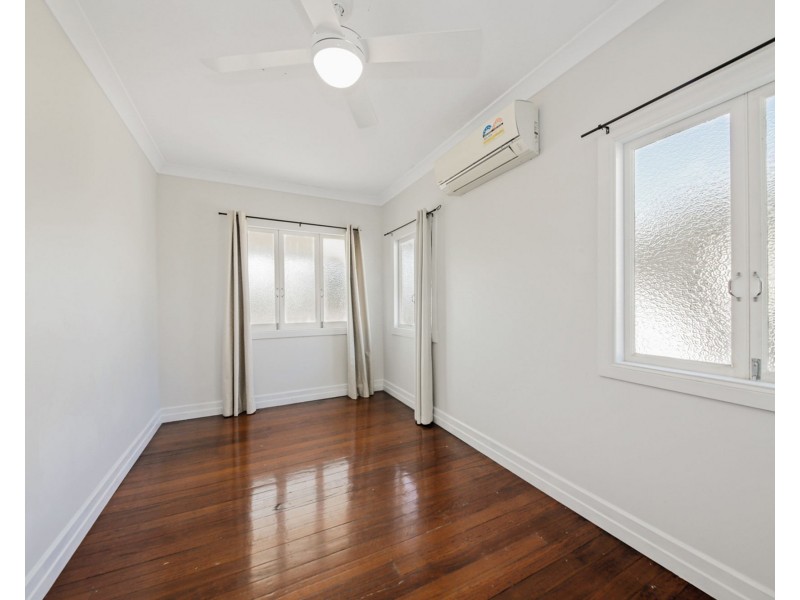 20 Halcomb Street, Zillmere QLD 4034