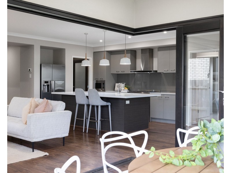 17 Hinton Crescent, Mango Hill QLD 4509