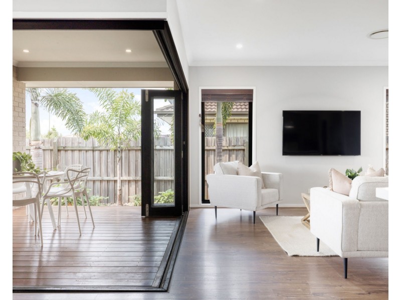 17 Hinton Crescent, Mango Hill QLD 4509