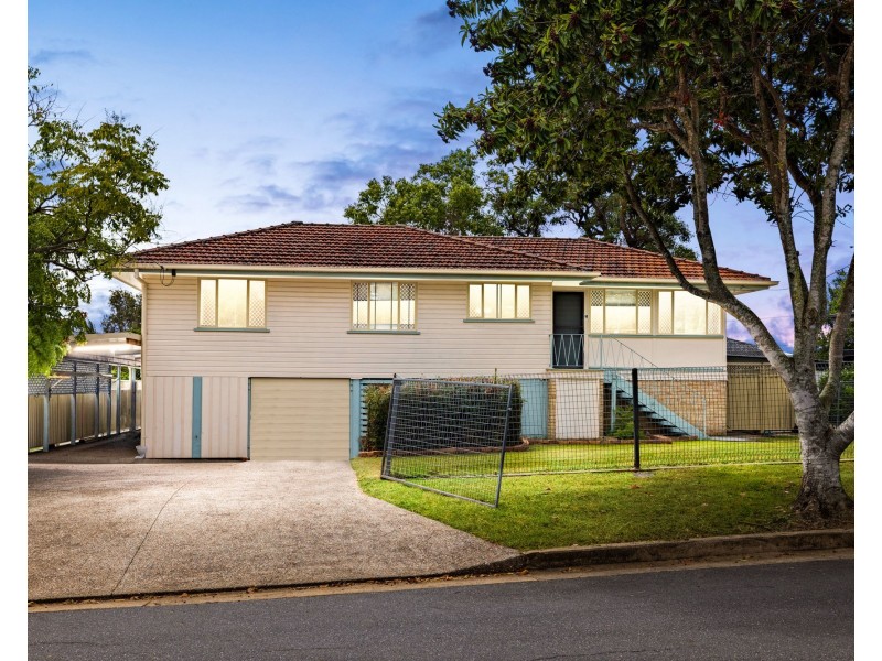 12 Lynette Street, Bracken Ridge QLD 4017