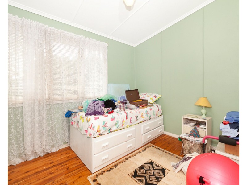 49 Chingford Street, Chermside West QLD 4032