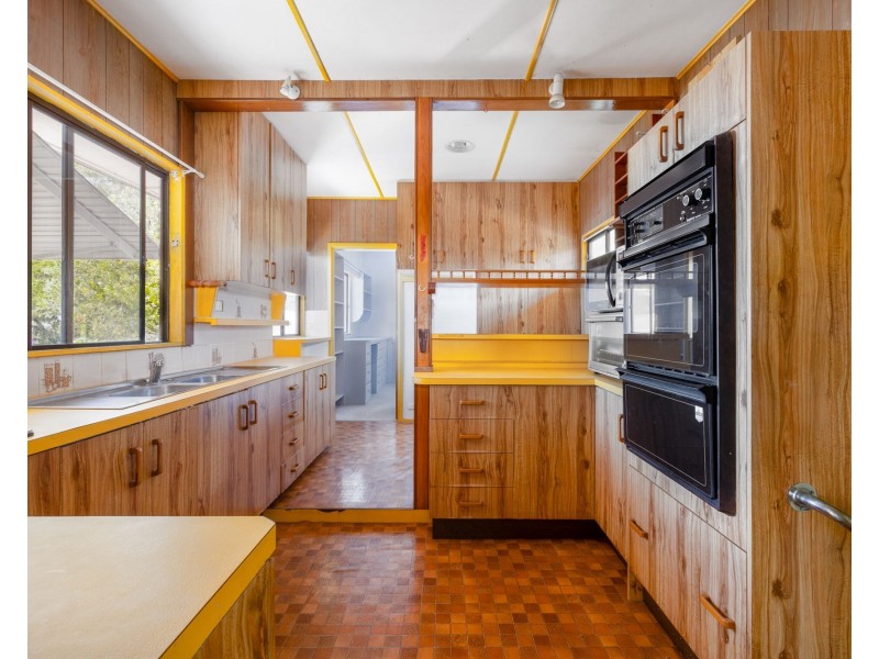 17 Gordon Street, Brighton QLD 4017