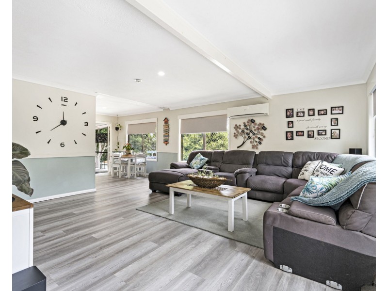 10 Colleen Street, Lawnton QLD 4501