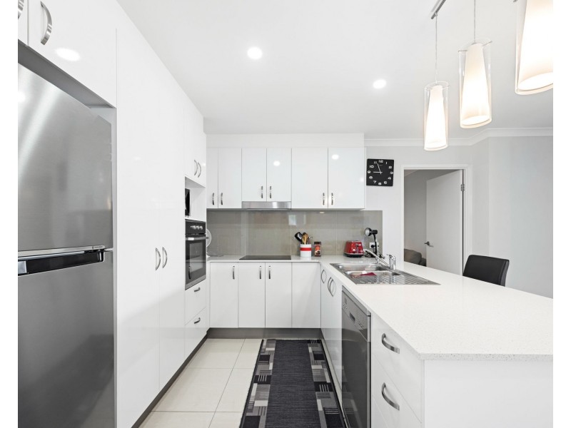 5 Burgundy Court, Caloundra West QLD 4551