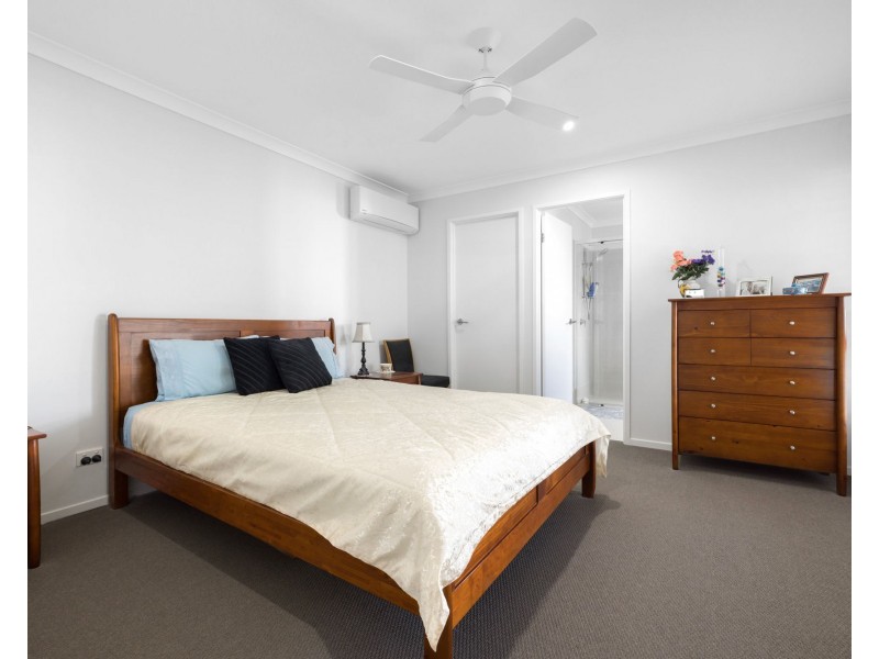 5 Burgundy Court, Caloundra West QLD 4551
