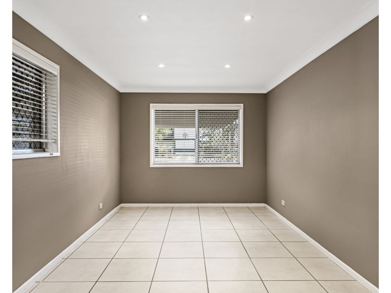 34 Cahill Street, Strathpine QLD 4500