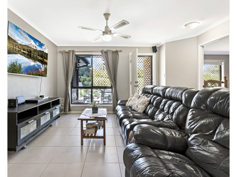 15 Wentworth Place, Narangba QLD 4504