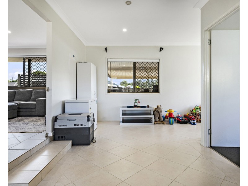 38 Aaron Street, Bray Park QLD 4500