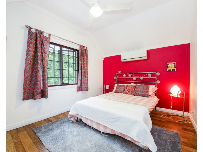 269 Church Road, Eatons Hill QLD 4037