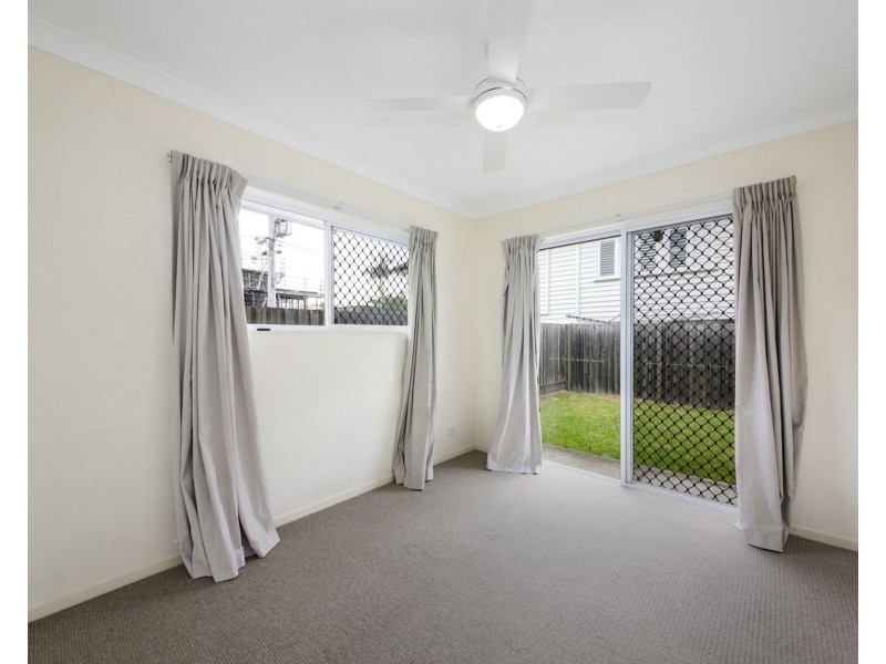 2/261 Melton Road, Northgate QLD 4013