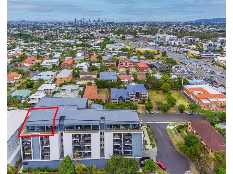 703/18 Mermaid Street, Chermside QLD 4032