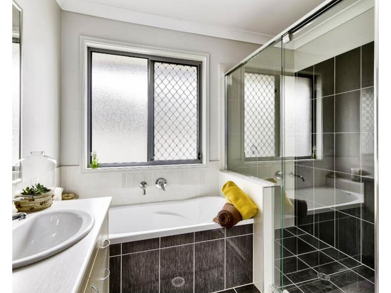 1 Conondale Street, Fitzgibbon QLD 4018