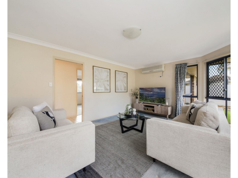 10 Redford Crescent, Mcdowall QLD 4053