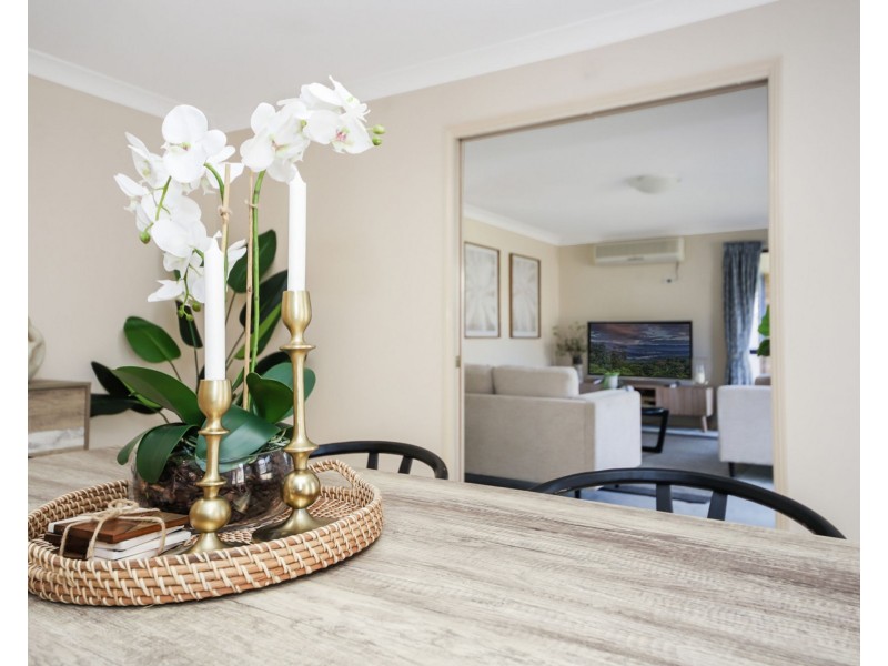 10 Redford Crescent, Mcdowall QLD 4053