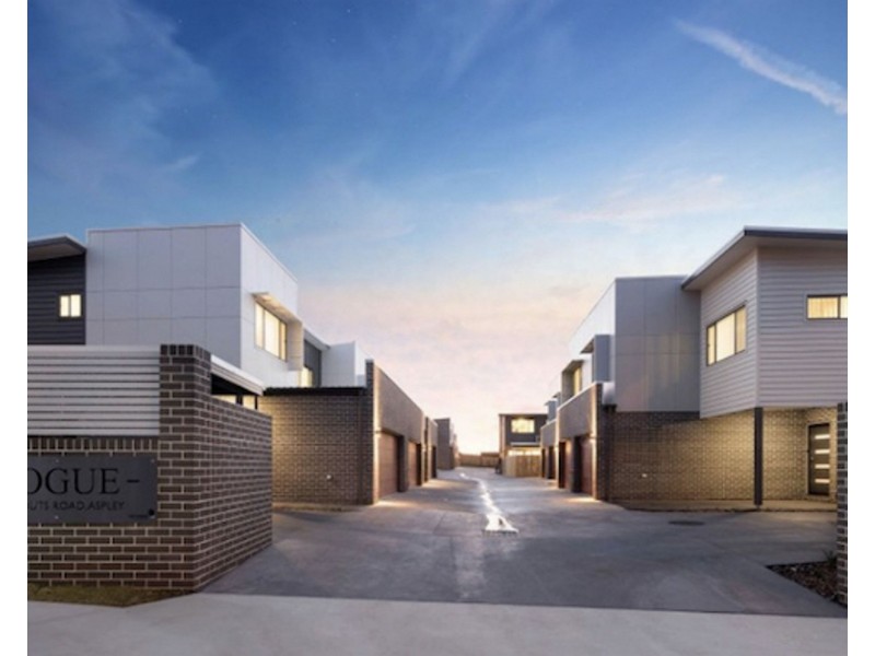 12/702 Trouts Road, Aspley QLD 4034