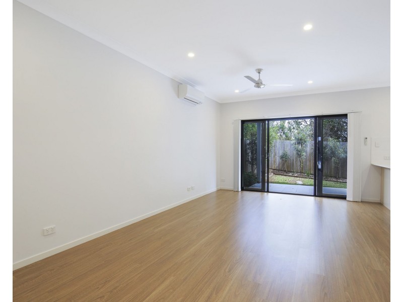 12/702 Trouts Road, Aspley QLD 4034