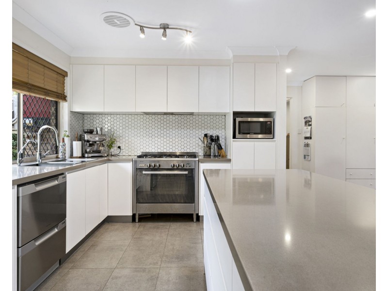 9 Baroona Road, Bray Park QLD 4500