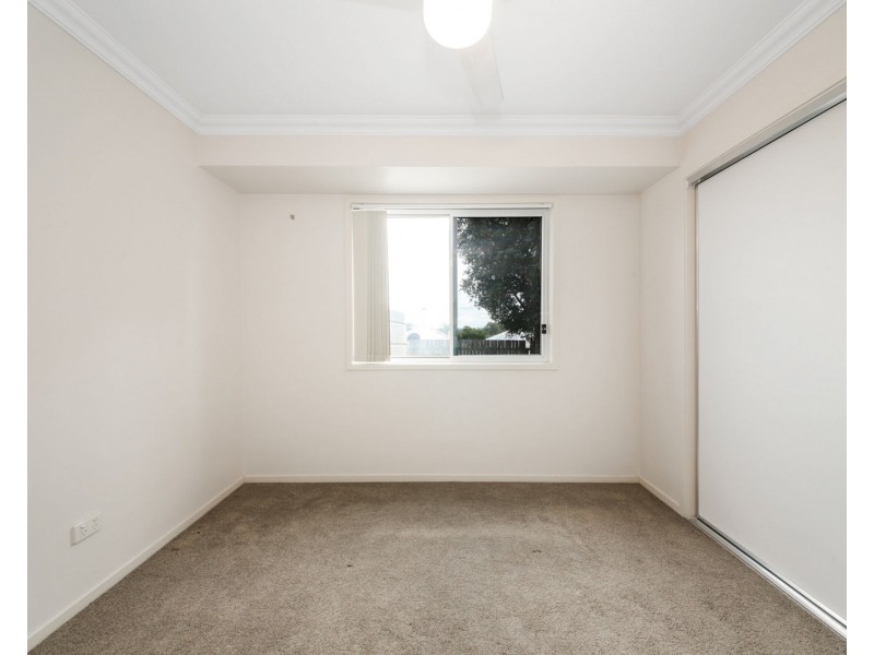 8 Winlock Street, Warner QLD 4500