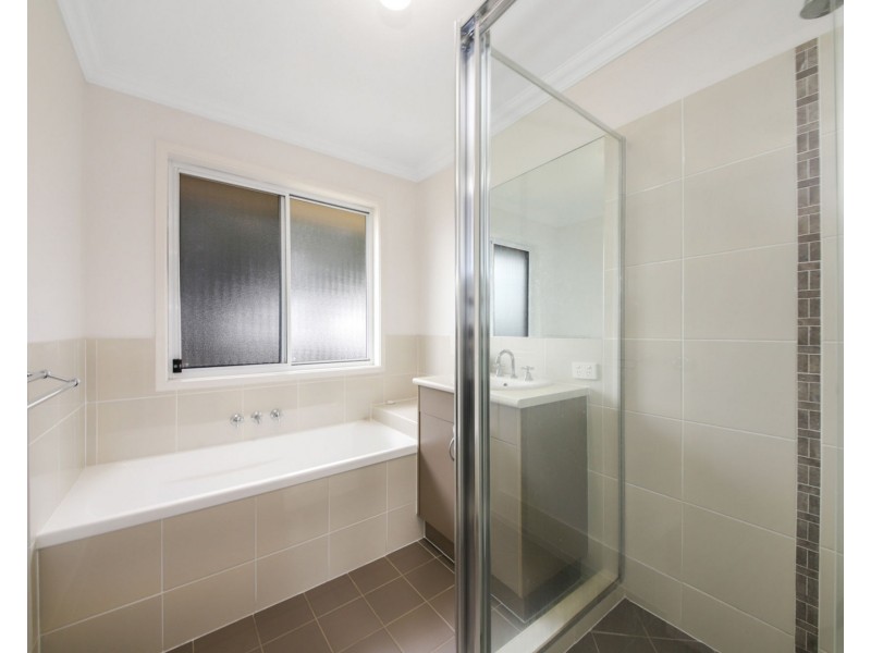 8 Winlock Street, Warner QLD 4500