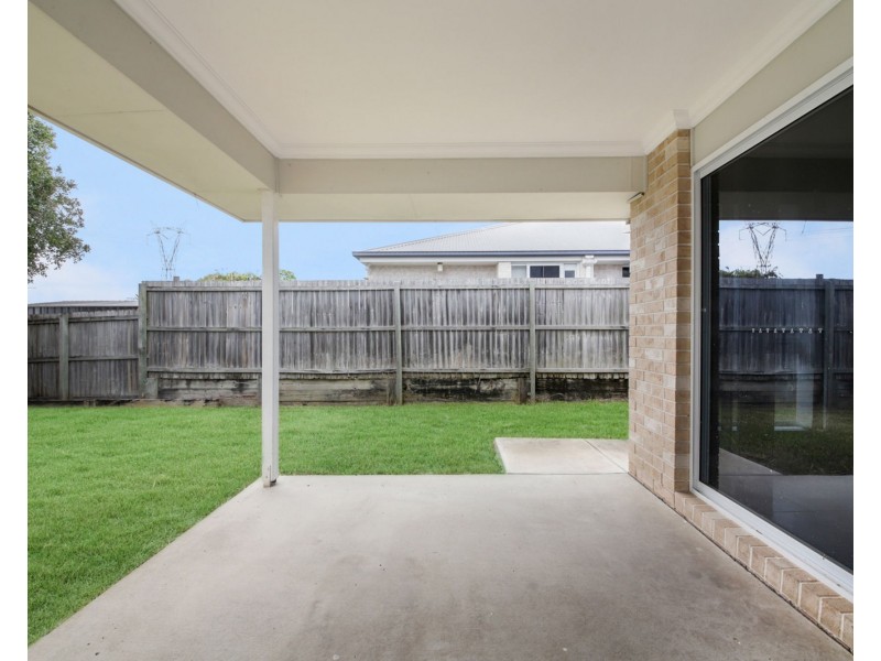 8 Winlock Street, Warner QLD 4500