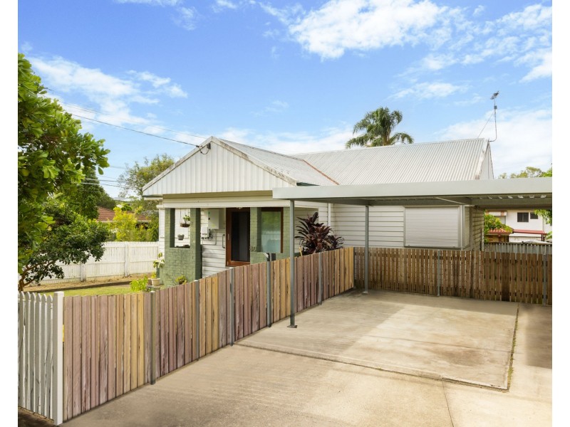 80 Dunne Street, Brighton QLD 4017