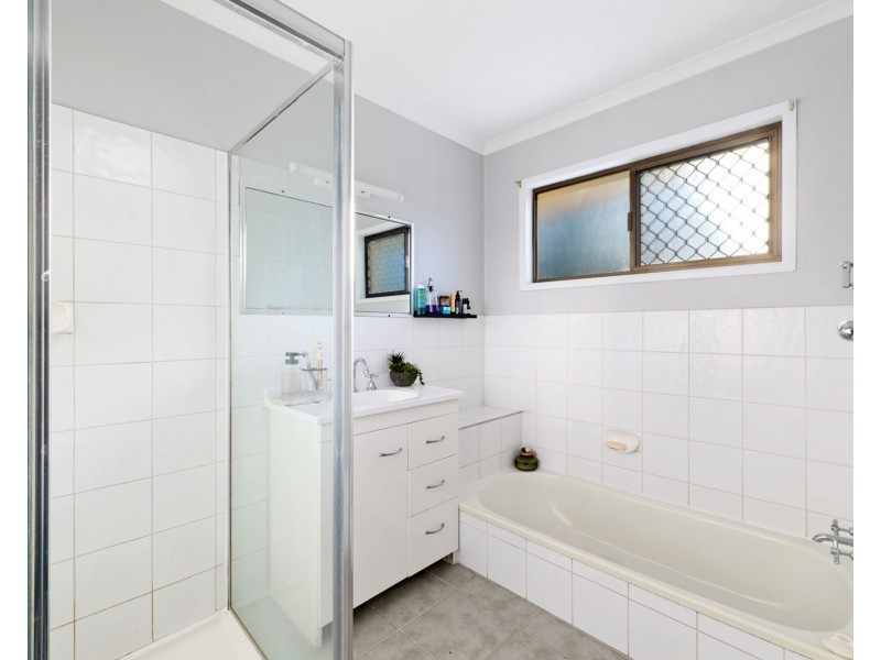 44 Nanbaree Drive, Bray Park QLD 4500