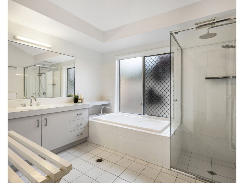 69 Sophy Crescent, Bracken Ridge QLD 4017