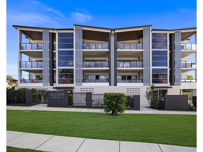 8/18 Buruda Street, Chermside QLD 4032